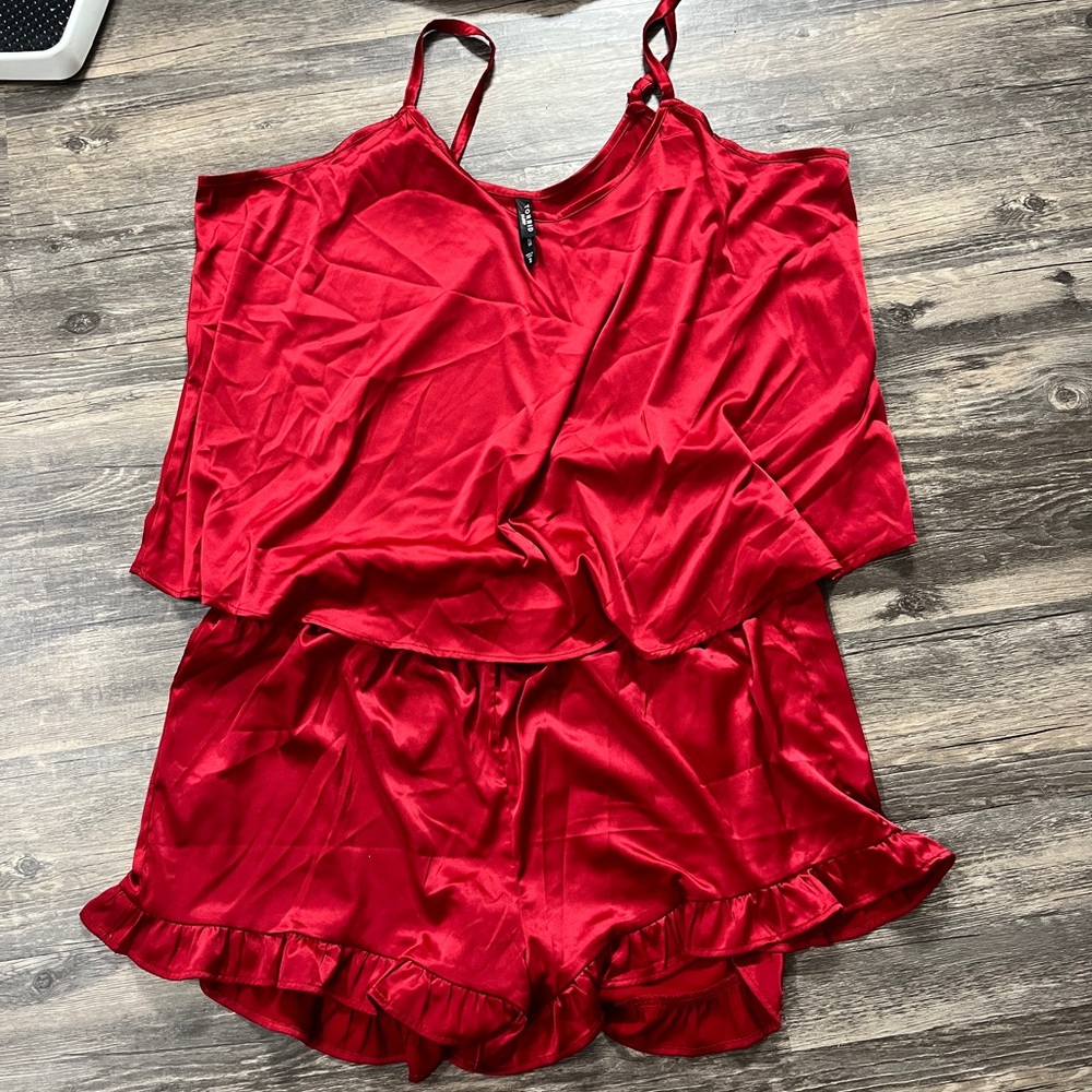 Torrid Red Satin PJ Set Sz 2